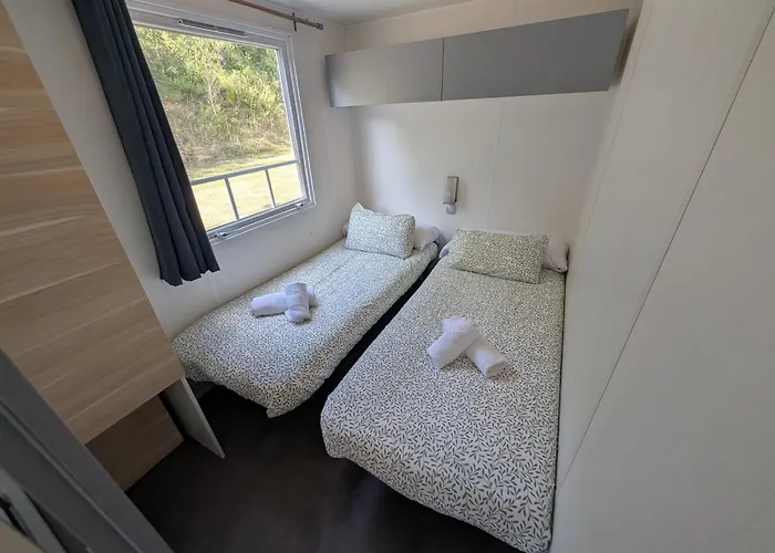 Bosque De G0rd0n Parque de Campismo